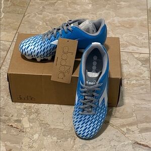 Diadora Blue and White Athletic Shoes